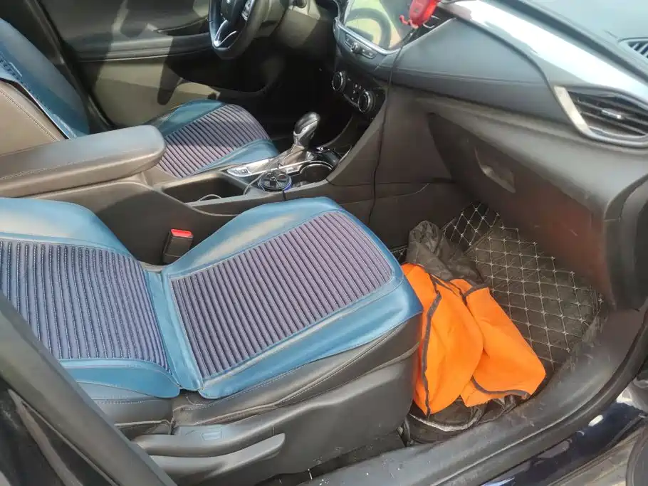 Buick Encore GX — миниатюра 8