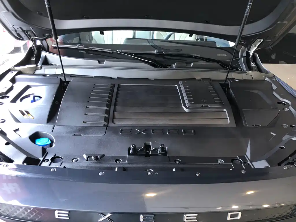 EXEED STAR WAY CHASING THE WIND C DM