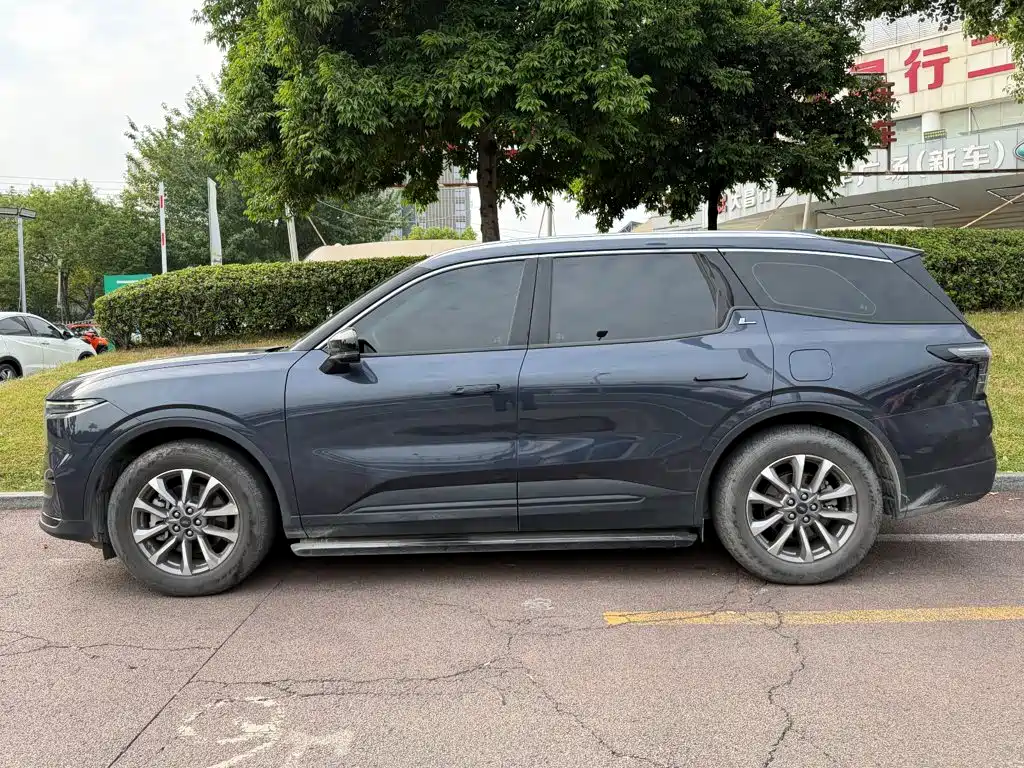 Ford Edge — миниатюра 3