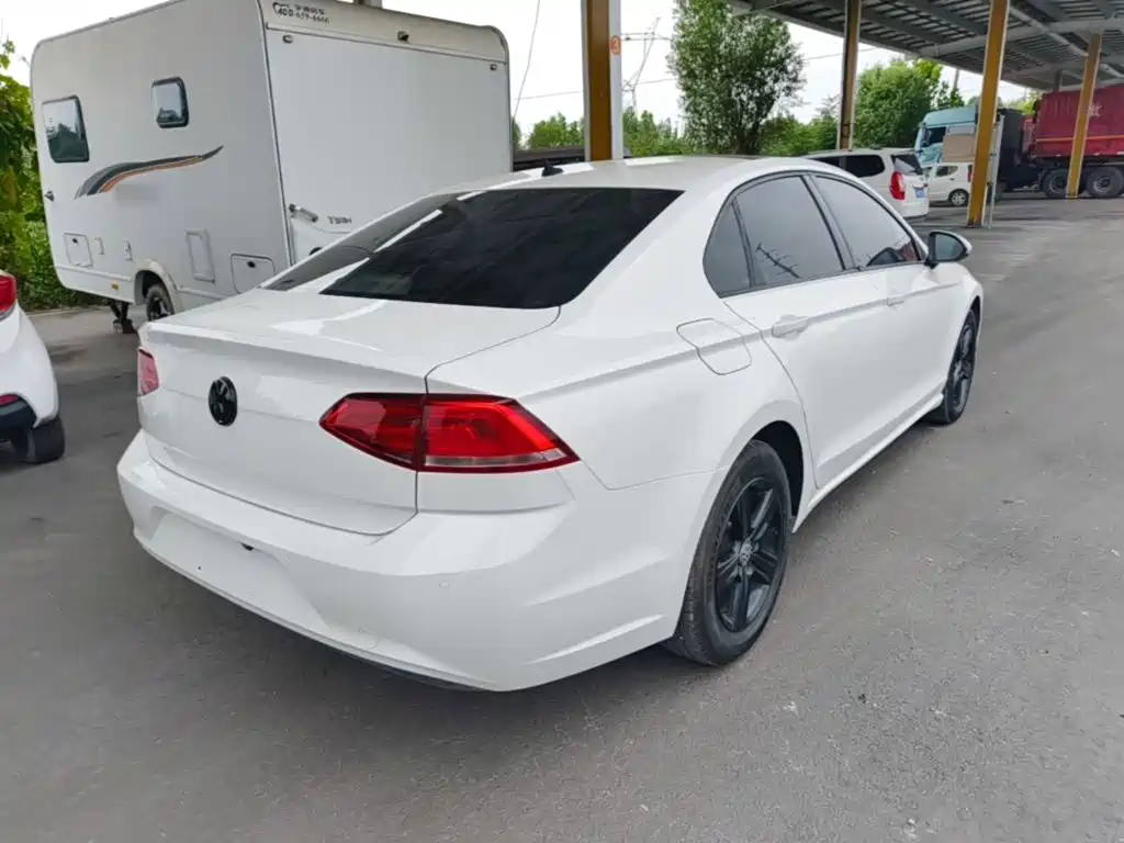 Volkswagen Lamando — миниатюра 7
