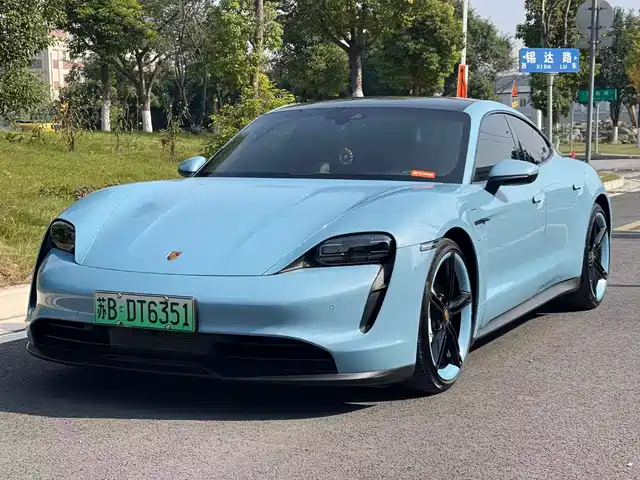 porsche taycan