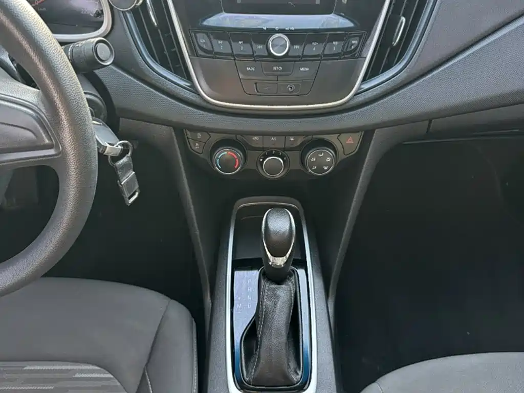 Chevrolet Cavalier 2019 320 AT