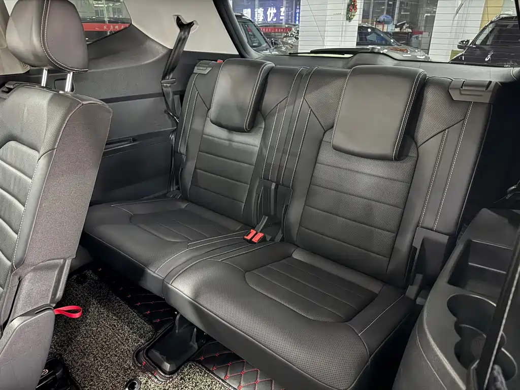 Volkswagen Teramont — миниатюра 17