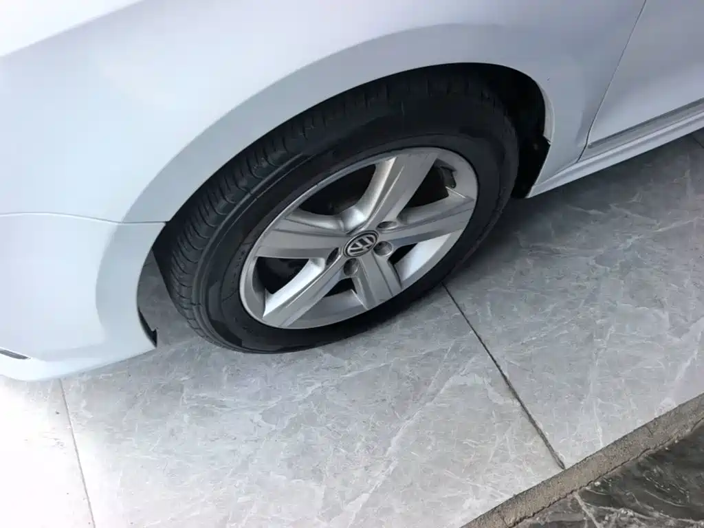 Volkswagen Sagitar — миниатюра 23