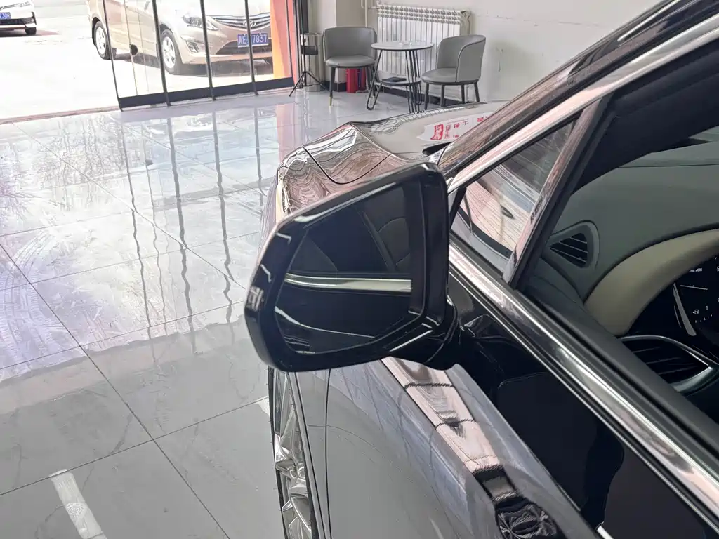 Buick Enclave 2022 652T Premium Flagship 7 мест