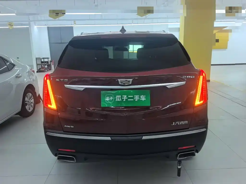 Cadillac XT5 — миниатюра 6