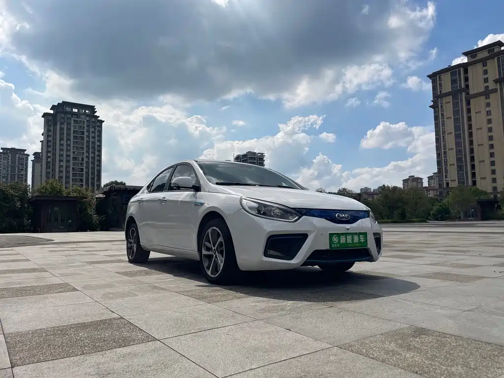 JAC JAC iEVA50 — миниатюра 2
