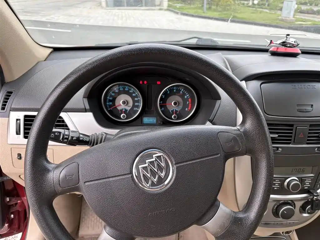 Buick Excelle 2013 1.5L MT