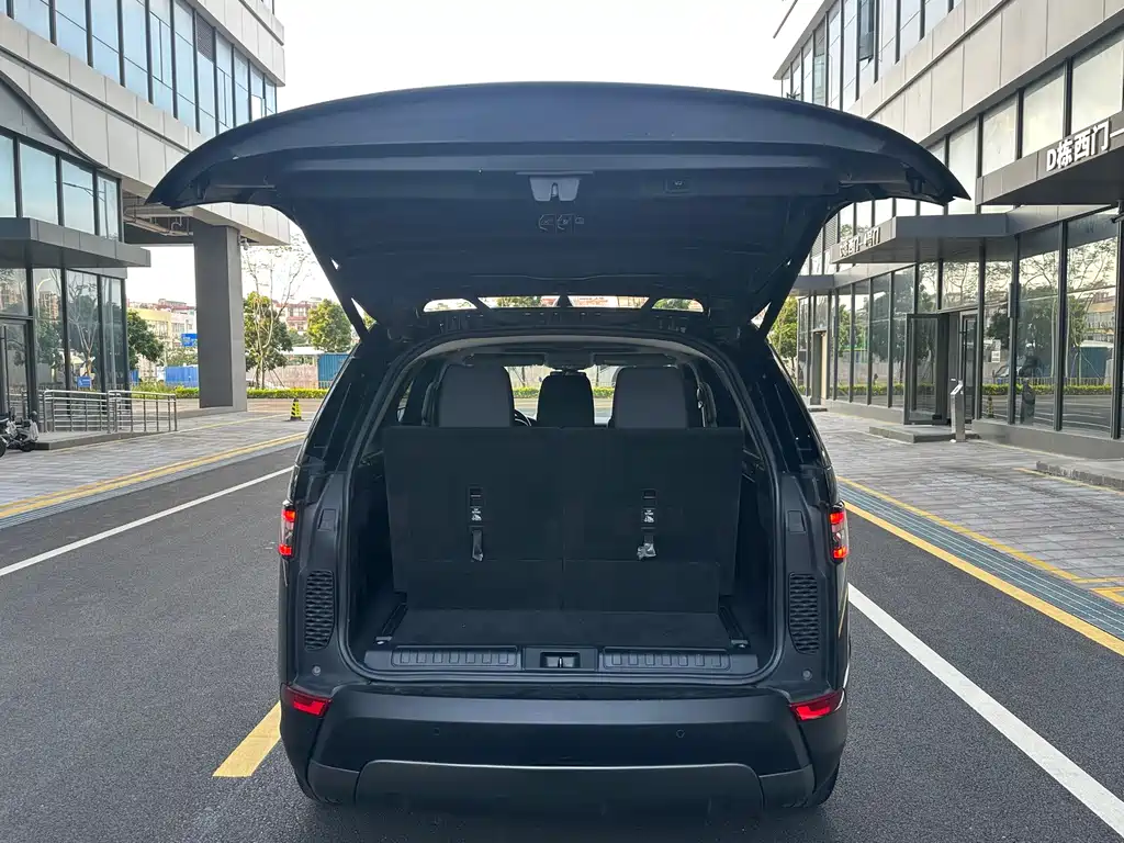 Land Rover Discovery — миниатюра 13