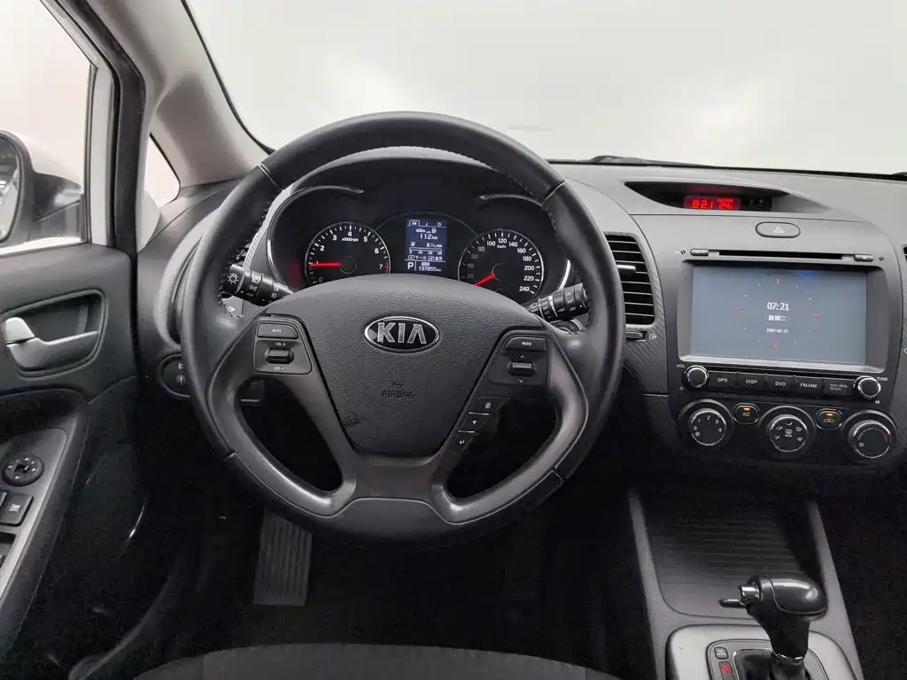 Kia K3S — миниатюра 11