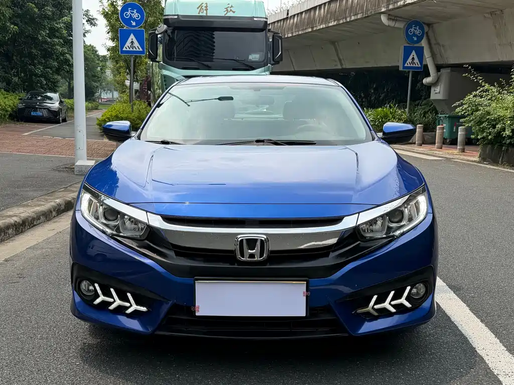Honda Civic — миниатюра 2
