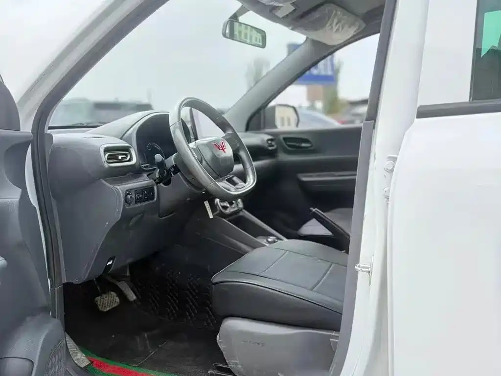 Wuling Hongguang EV — миниатюра 9