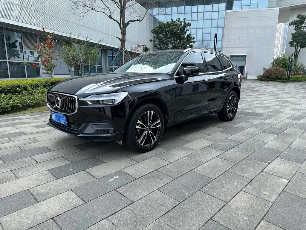 Volvo XC60 2019