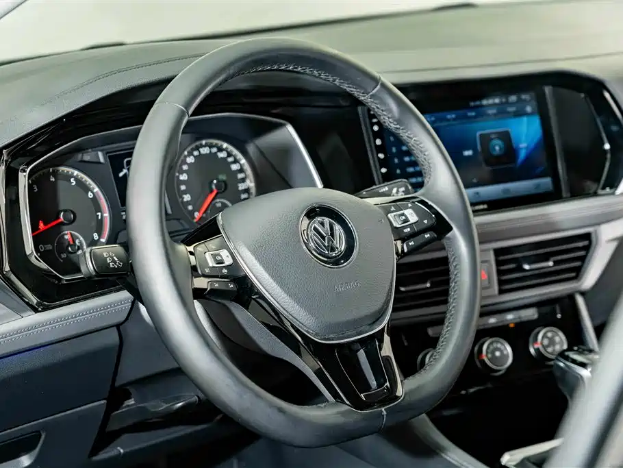 Volkswagen Sagitar — миниатюра 10