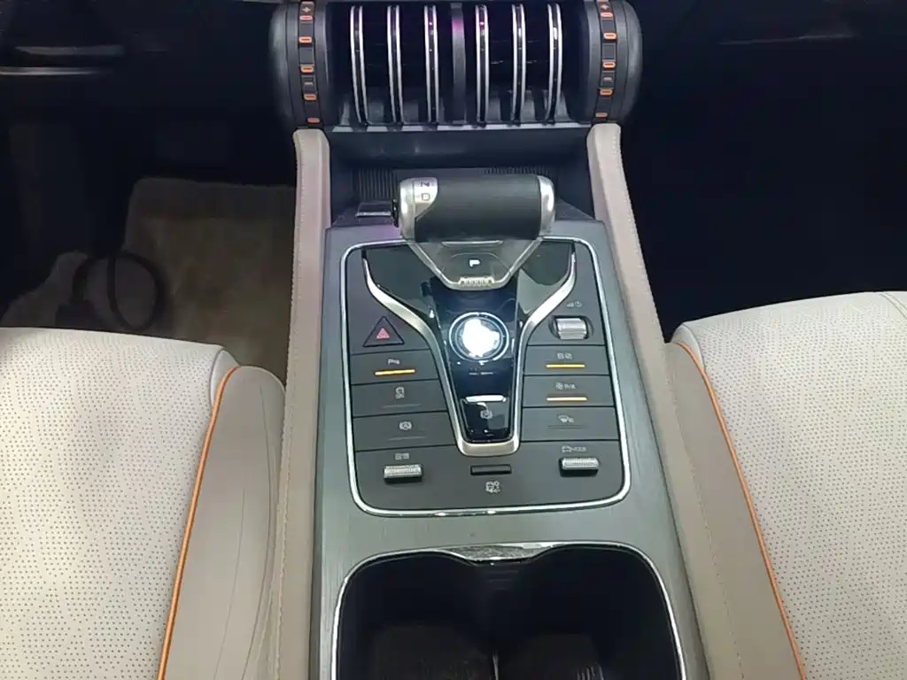BYD Yuan Plus — миниатюра 14