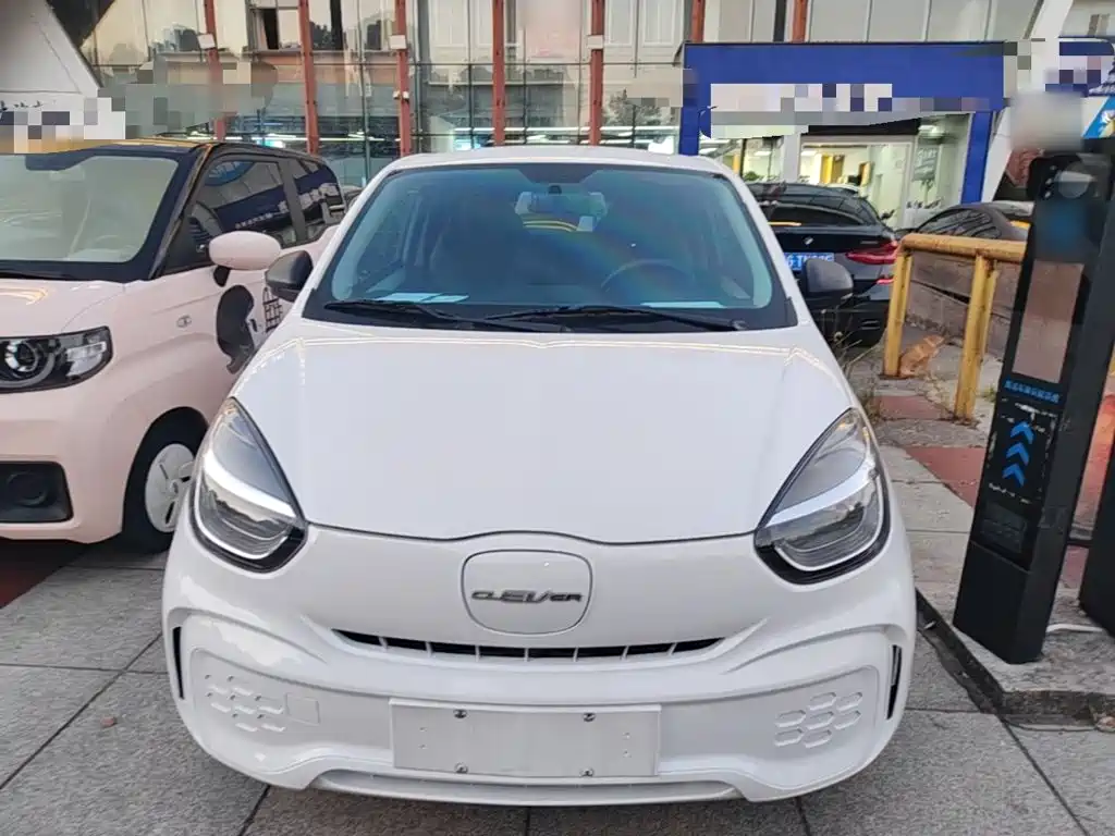 Roewe Clever — миниатюра 3