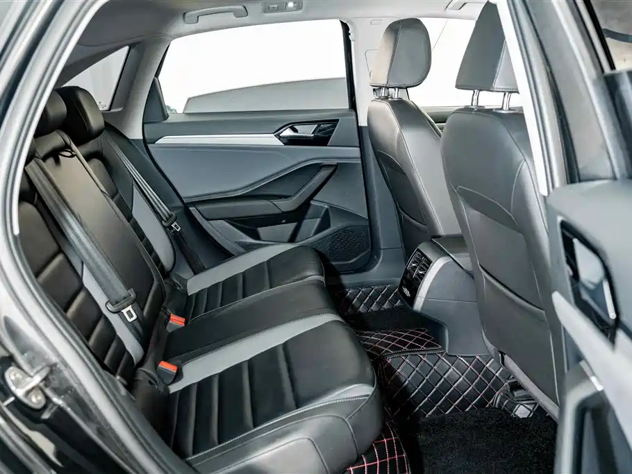Volkswagen Sagitar — миниатюра 20