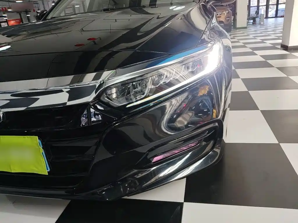 Honda Accord — миниатюра 24