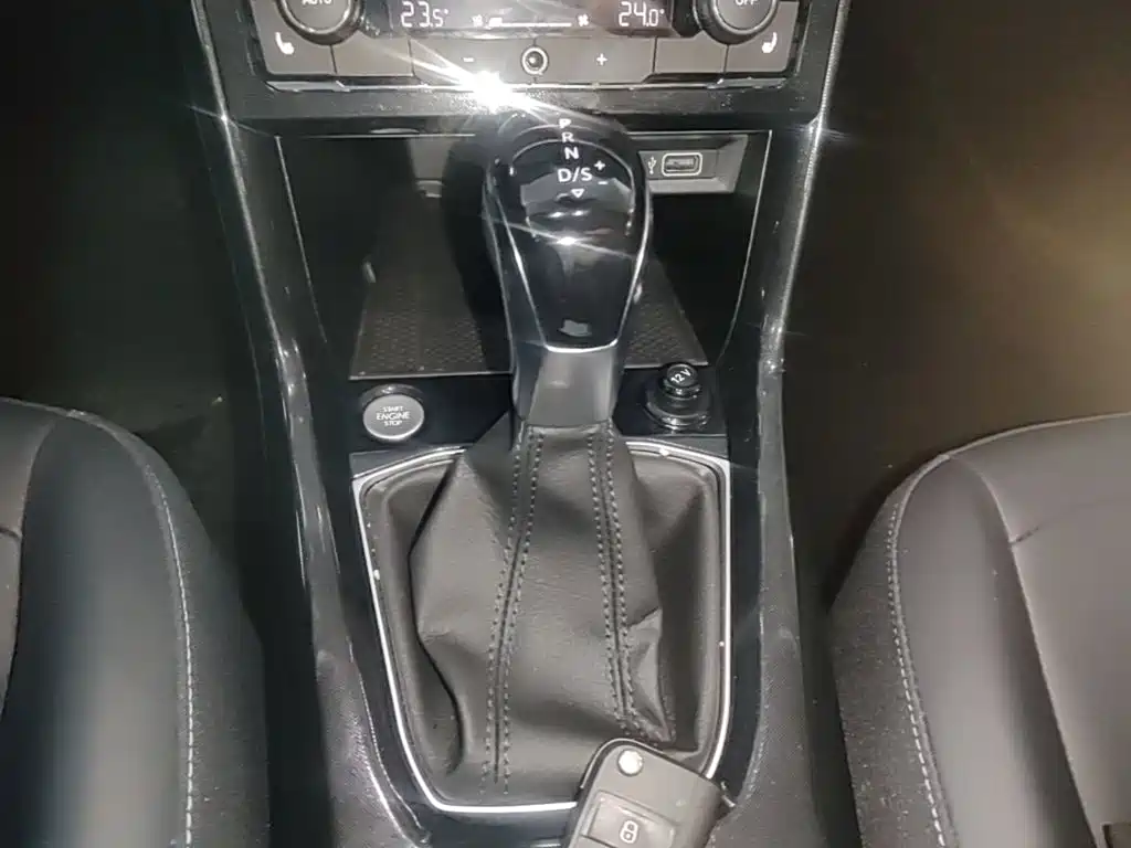 Volkswagen Tharu — миниатюра 14