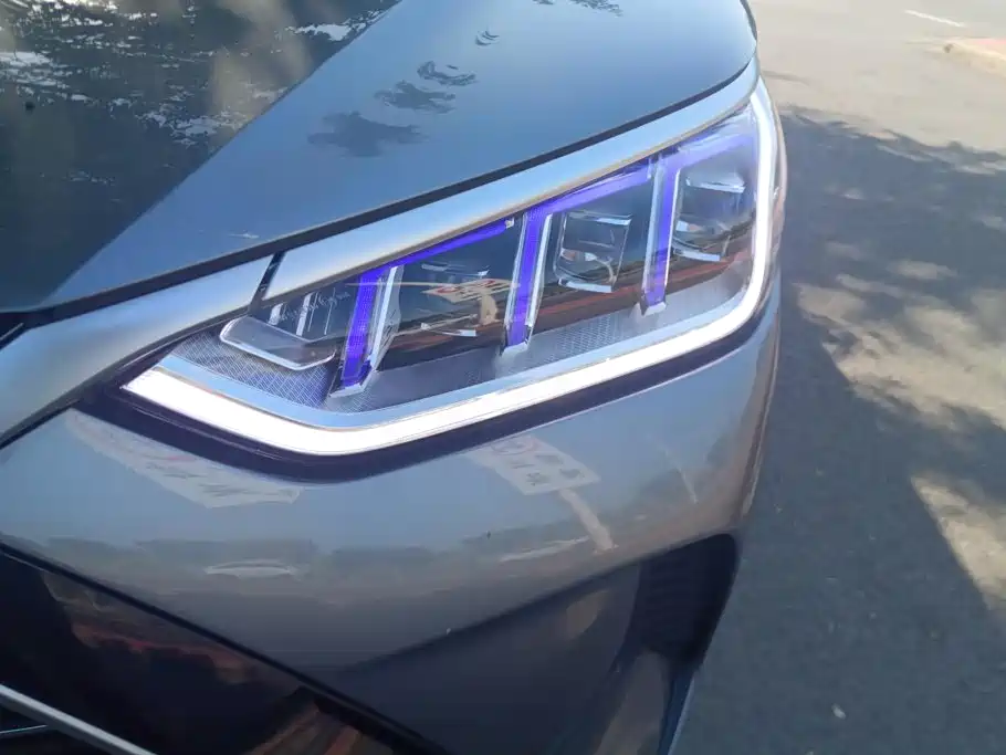BYD PLUS New Energy — миниатюра 5