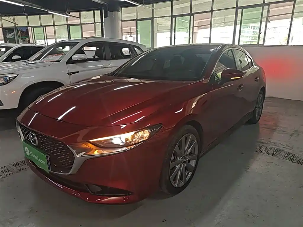 Mazda 3 Axela 2021
