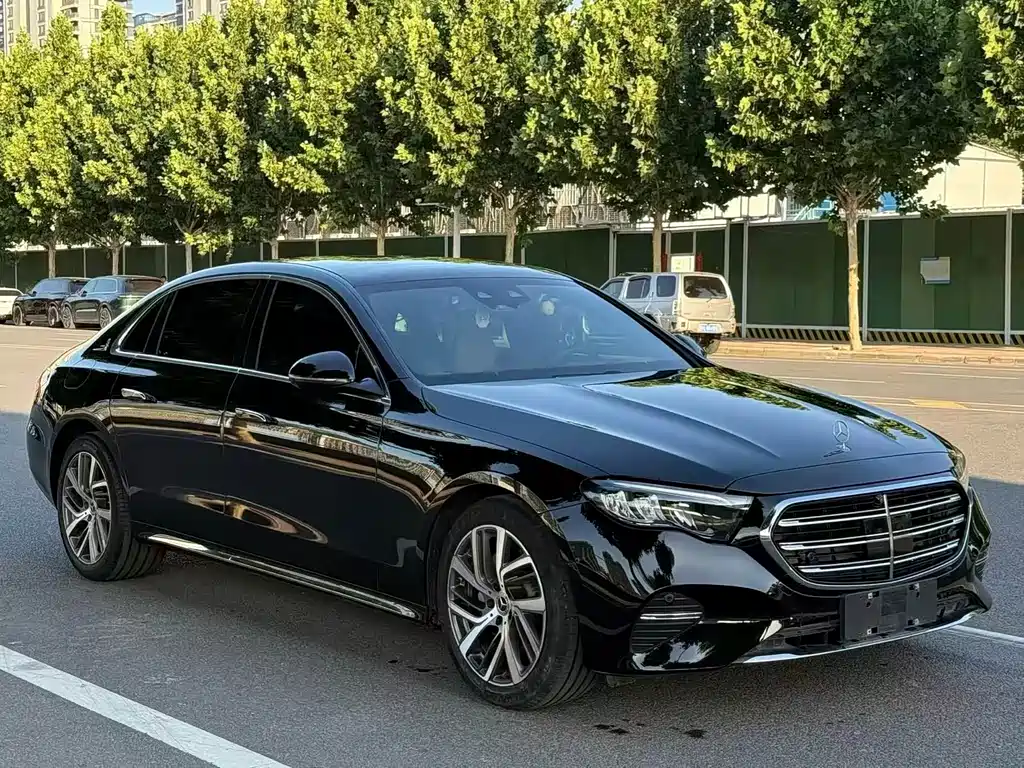 Mercedes-Benz E-Class E 2024 E 300 L Fashion