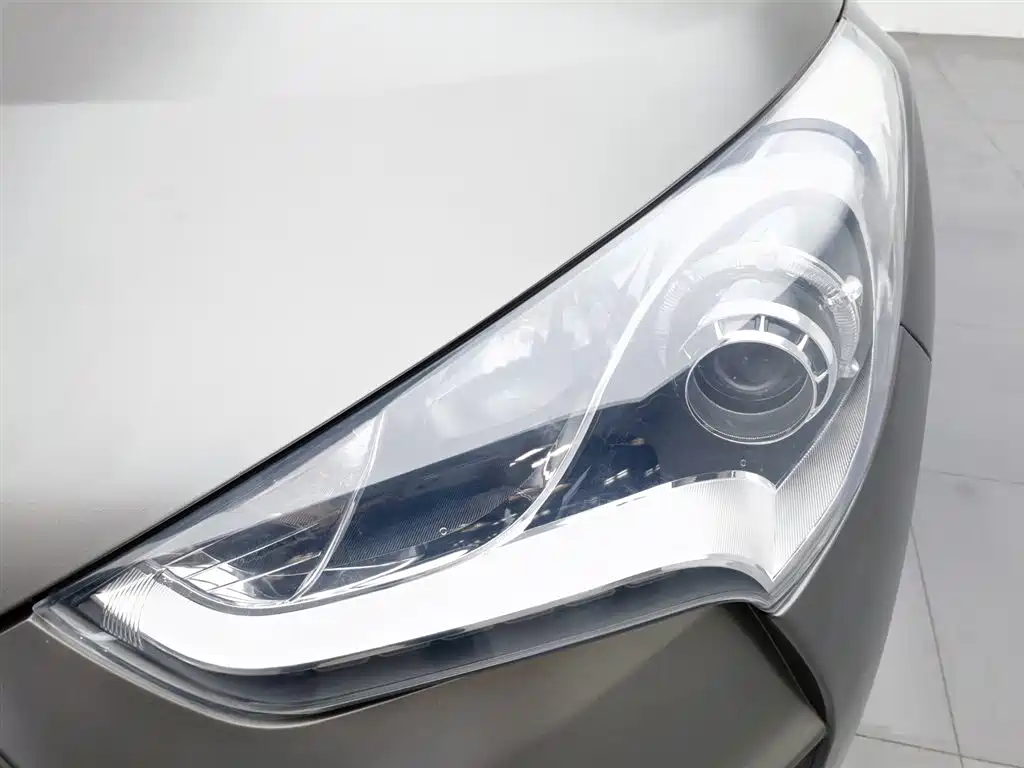 Hyundai Veloster 2012 1.6T AT Premium