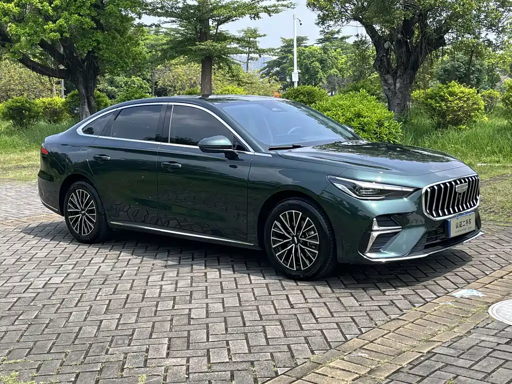 Geely Emgrand - фото 3