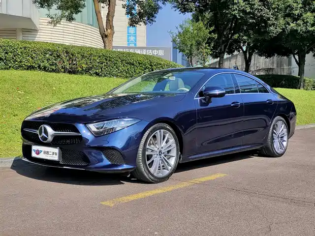 MERCEDES BENZ CLS