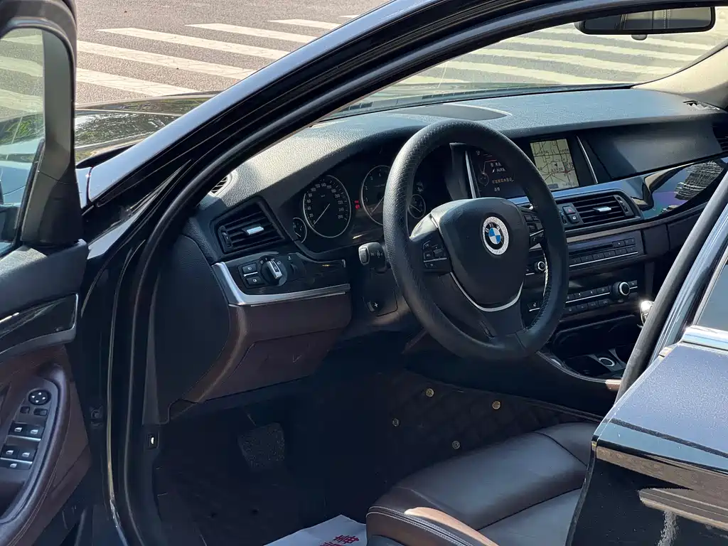 BMW 5 Series 5 2014 525Li Luxury