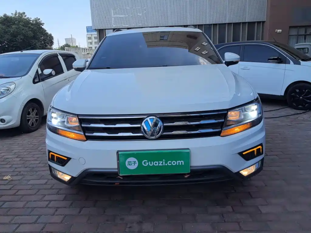 Volkswagen Tiguan L L 2017 330TSI AT
