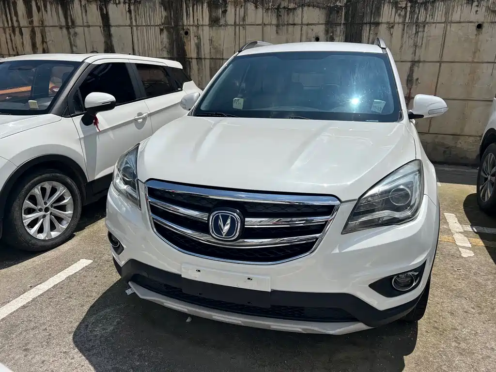 Changan CS35 — миниатюра 2
