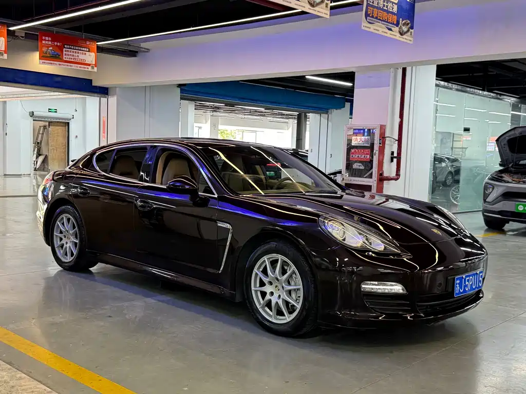 Porsche Panamera — миниатюра 5