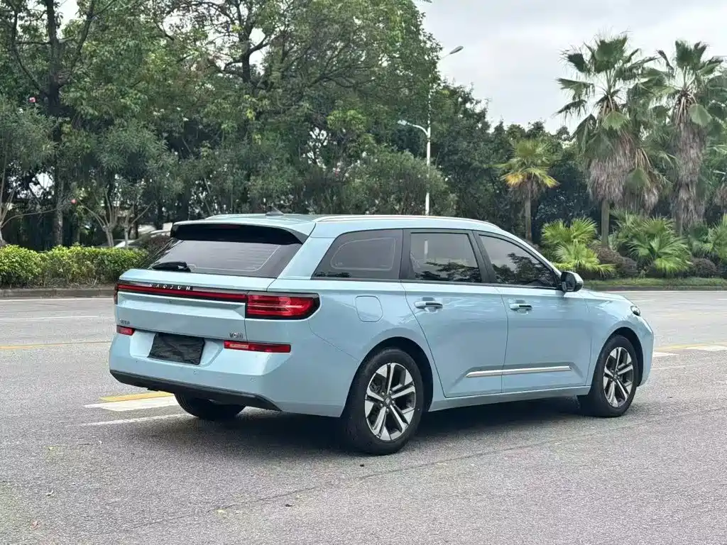 Baojun Valli — миниатюра 7