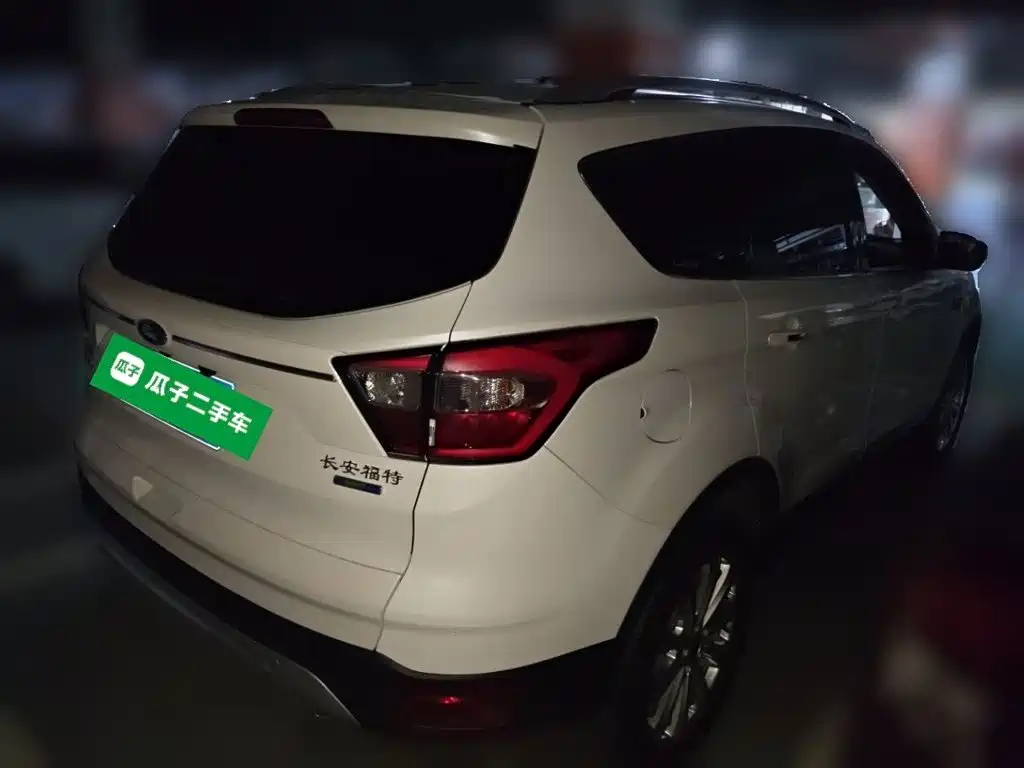 Ford Kuga — миниатюра 4