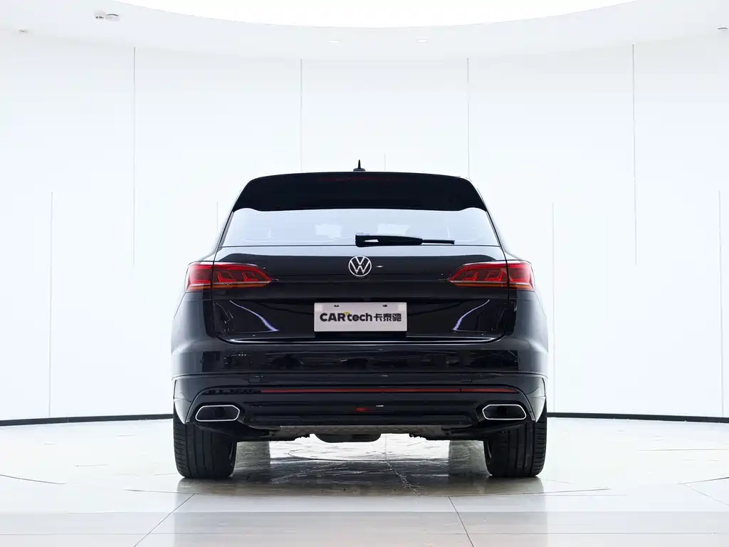 Volkswagen Touareg 2022 3.0TSI Sport