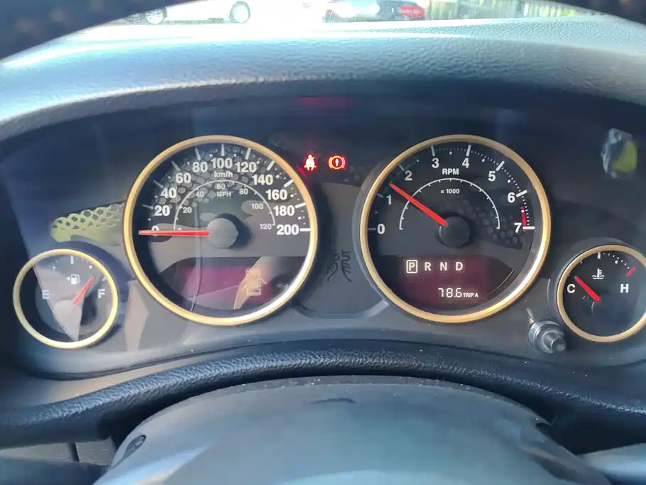Jeep Wrangler — миниатюра 14
