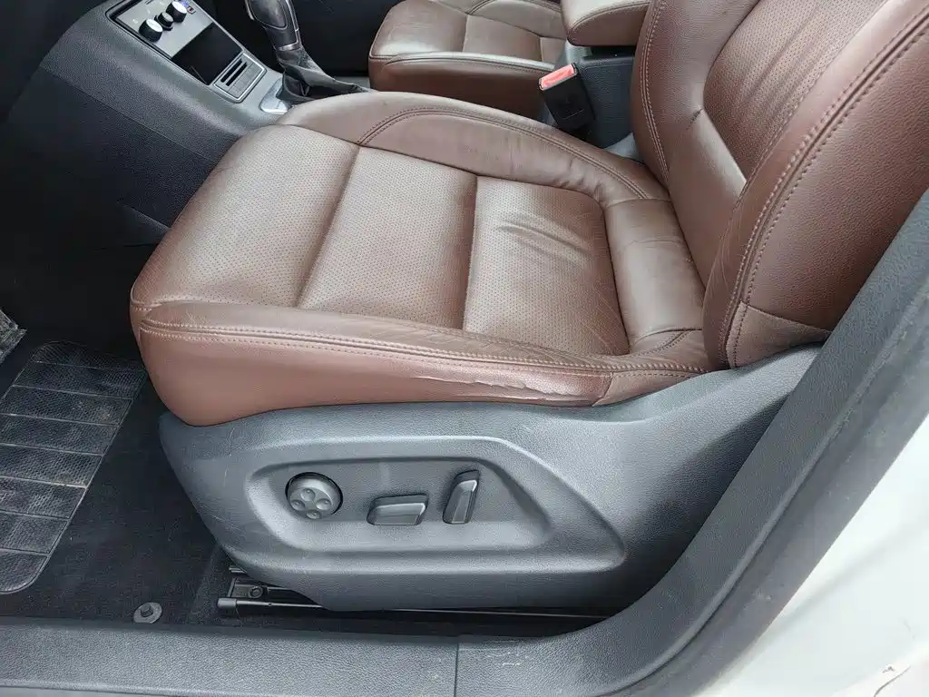 Volkswagen Tiguan — миниатюра 20