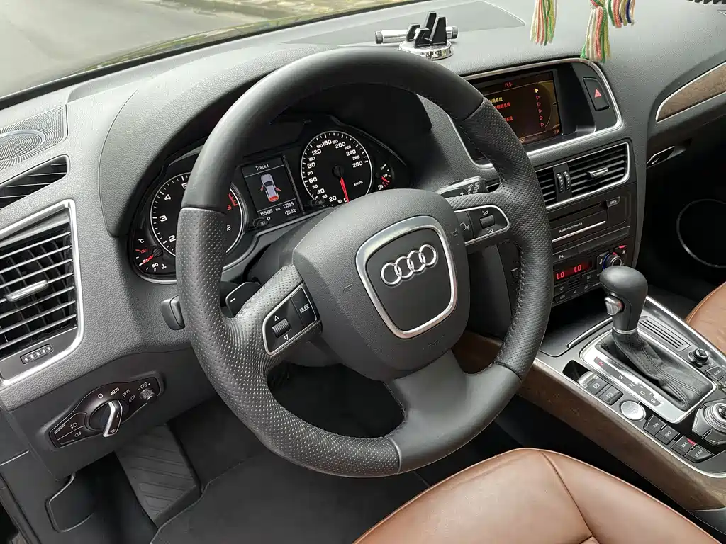 Audi Q5 (Import) — миниатюра 11