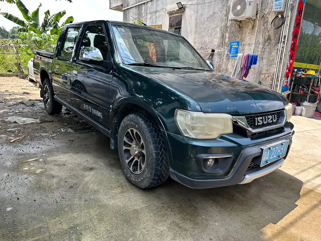 Isuzu Pickup — миниатюра 2