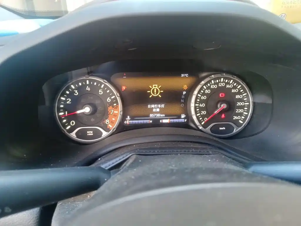 Jeep Renegade — миниатюра 7