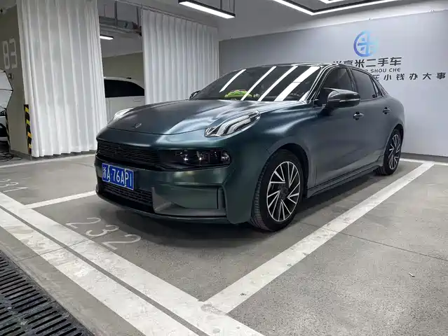 2021 Lynk & Co 03