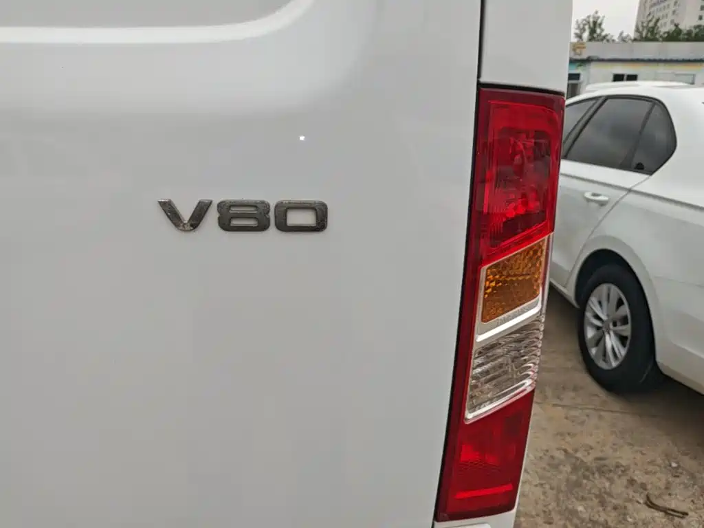 MAXUS V80 — миниатюра 8