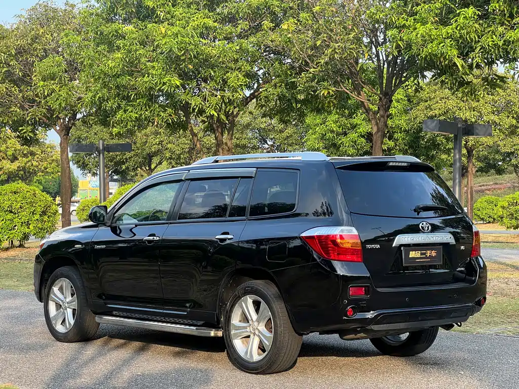 Toyota Highlander (Import) — миниатюра 7