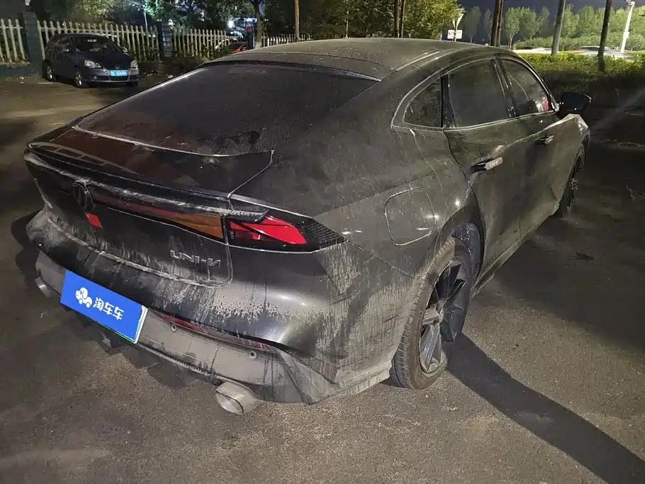 Changan UNI-V iDD — миниатюра 3