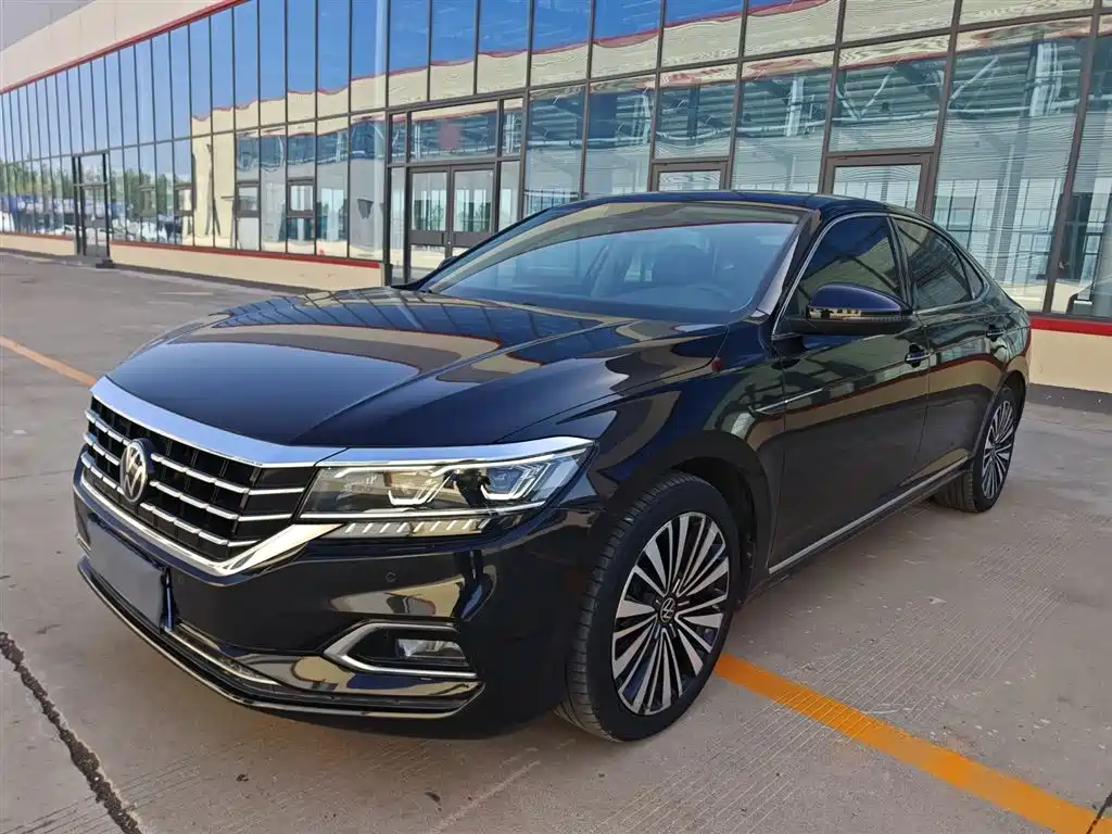 Volkswagen Passat 2021