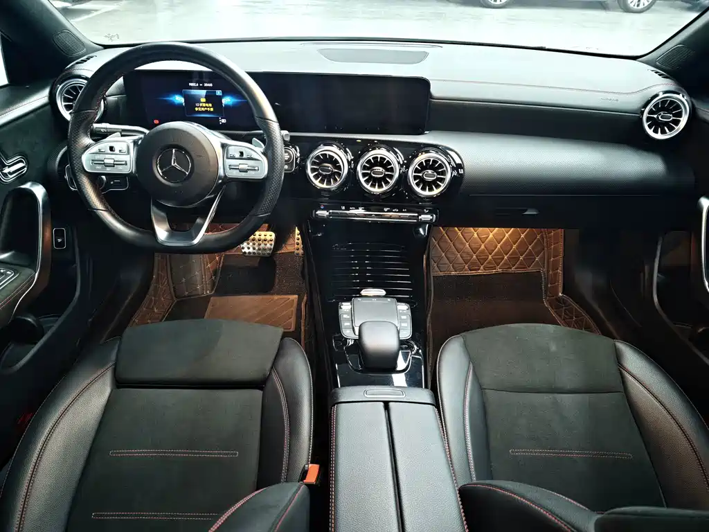 Mercedes-Benz CLA (Import) — миниатюра 8