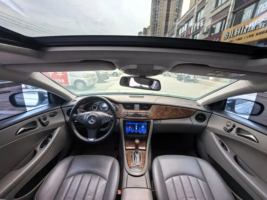 Mercedes-Benz CLS — миниатюра 6