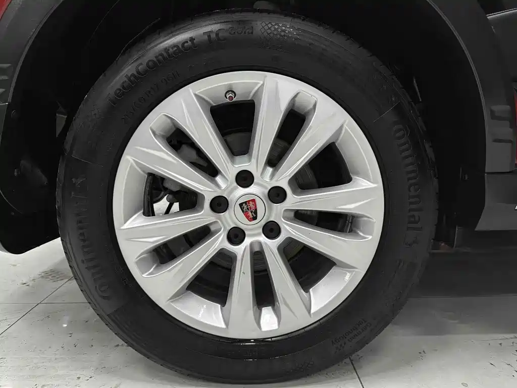 Roewe RX5 — миниатюра 11