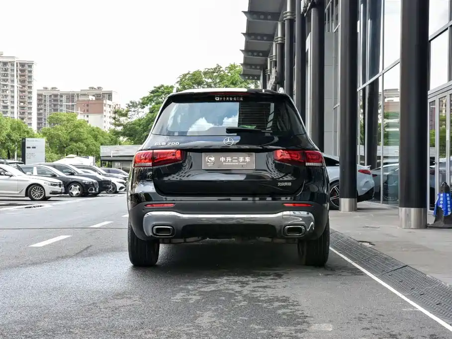 Mercedes-Benz GLB — миниатюра 9